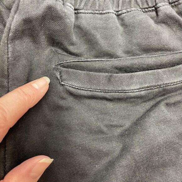 Black Pyramid Joggers Sweatpants Mens M Black Embroidered Logo Streetwear - Picture 14 of 14